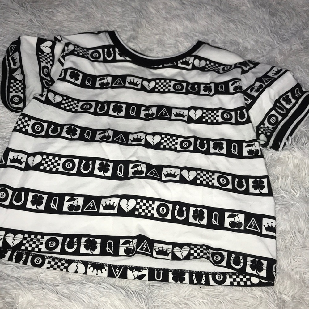 Cropped shirt